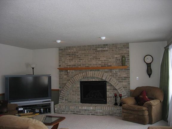 5th image of 2554 Sand Hills Ave