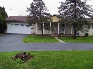 3516 Township Line Rd, Nazareth, PA 18064