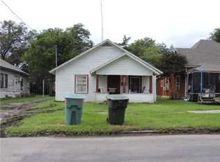1218 S Walnut St, Sherman, TX 75090