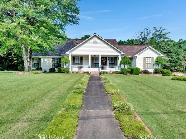 58 Graceland Dr, Jasper, AL 35504