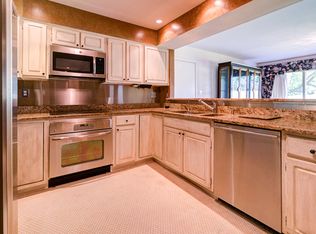 5737 Strathmore Ln, Dublin, OH 43017