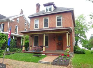 145 S Washington St, Greencastle, PA 17225