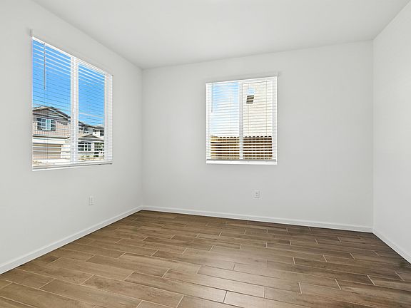 3rd image of 2450 Emma Dr
