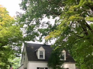 25 Medbury Rd, Wallingford, PA 19086