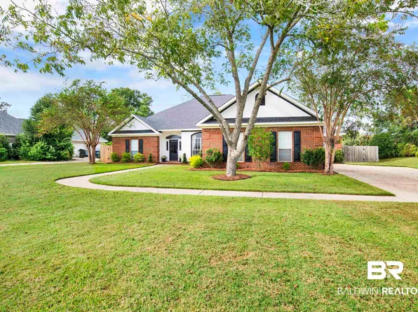 10585 Bridges Dr N, Daphne, AL 36526