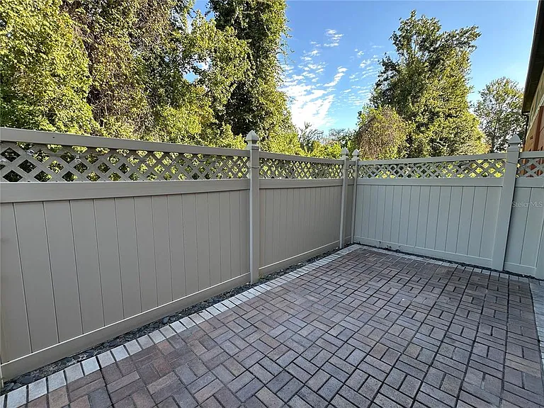 30117 N Mossbank Dr — Photo 18
