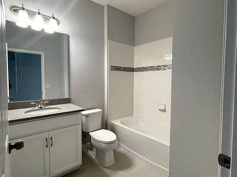 1415 Grassland Ave — Photo 6