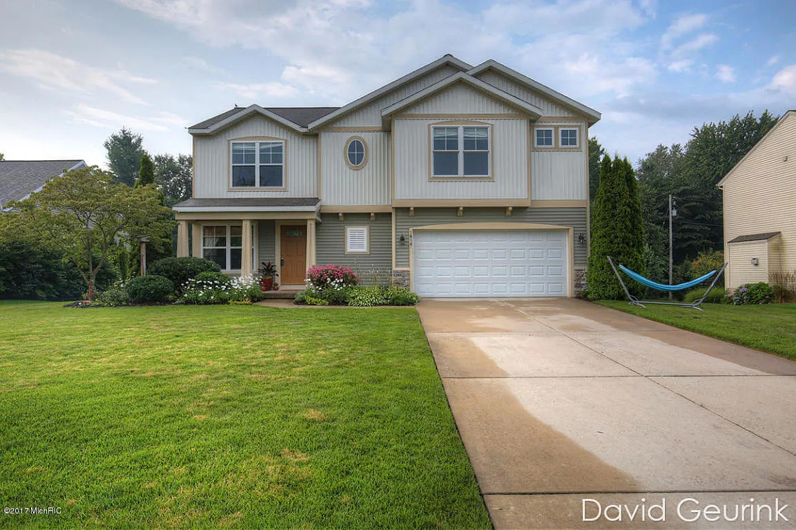1614 Red Stem Dr photo 1