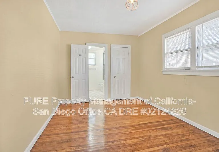 4630 Cherokee Ave — Photo 10