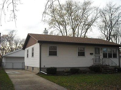 1st image of 824 N Arbogast Ave