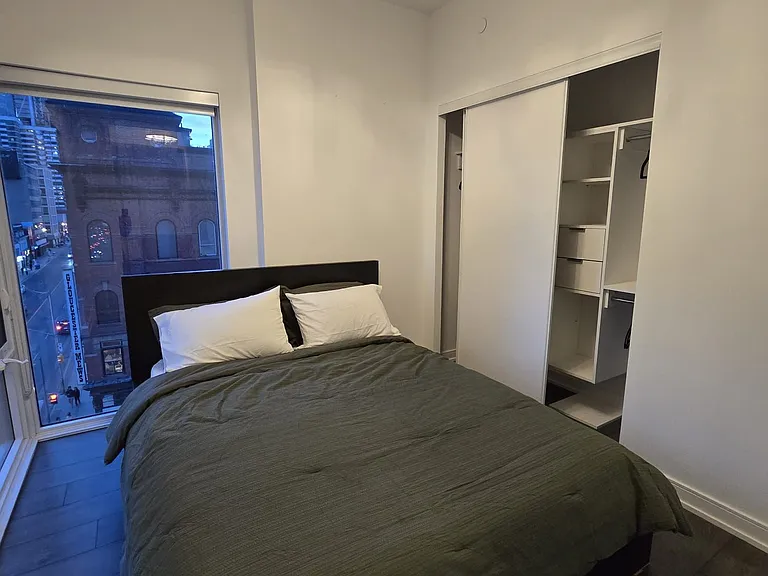3 Gloucester St #512 — Photo 20