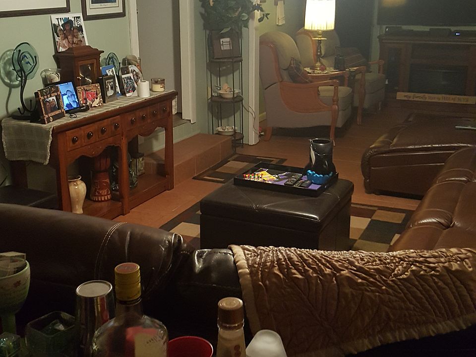 1st image of 31624 Terrace Dr