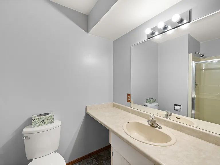 3639 Dunsmuir Way — Photo 21