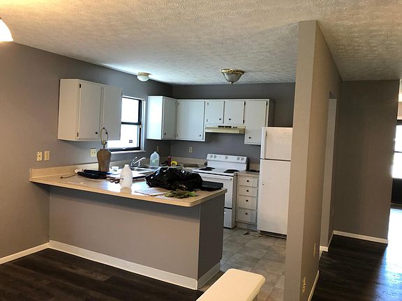 5th image of 6852 Centennial Dr