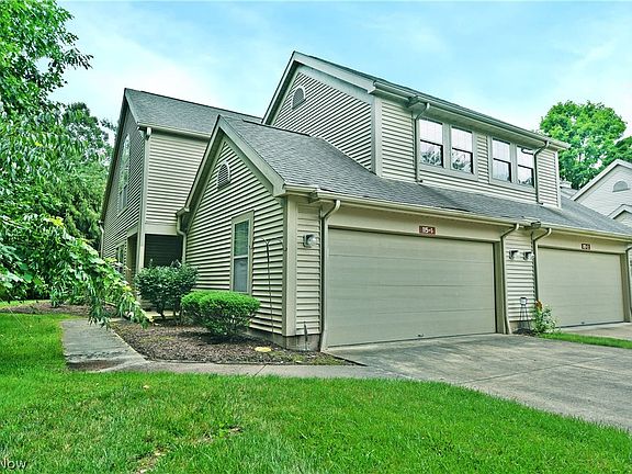 2nd image of 115 N Aspen Ct Unit 1