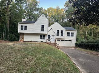 2570 Rocky Springs Dr, Marietta, GA 30062