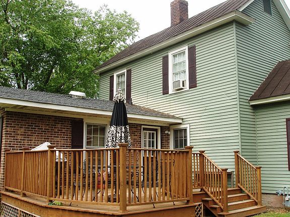 3rd image of 4124 Grimmersburg St