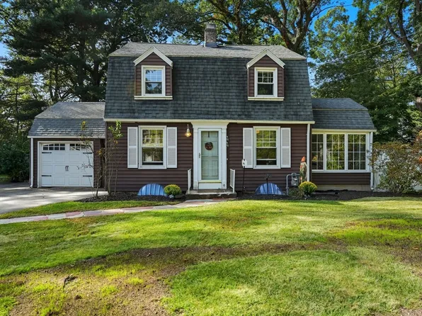 44 Riverview Ave, Longmeadow, MA 01106