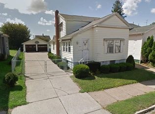 3524 Maple St, Erie, PA 16508