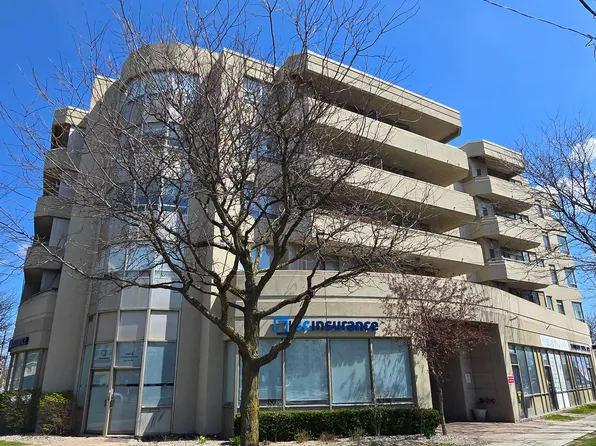 555 Wilson Heights Blvd #408, Toronto, ON M3H 6B5