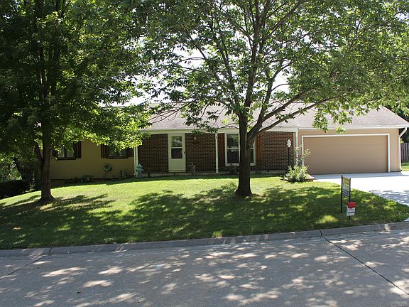 2nd image of 4213 N 30th Ter