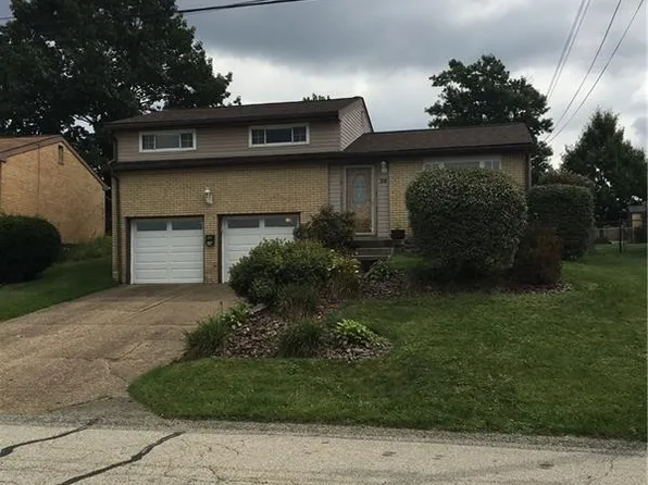 26 Wynnecliffe Dr, Carnegie, PA 15106