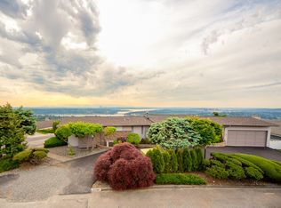 13700 Somerset Ln SE, Bellevue, WA 98006