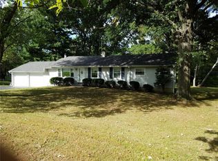 449 Vail Ct, Ballwin, MO 63021