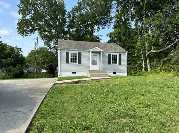 50 Maple St, Clarksville, TN 37042
