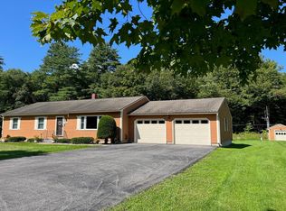 1063 Adams Rd, Pittsford, VT 05763