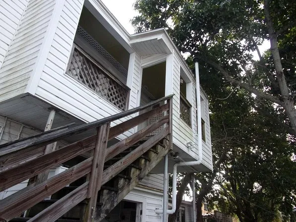 1116 Highland St N APT 2S, Saint Petersburg, FL 33701