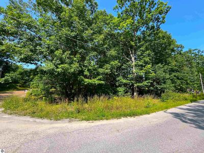 9470 3rd St, Interlochen, MI, 49643