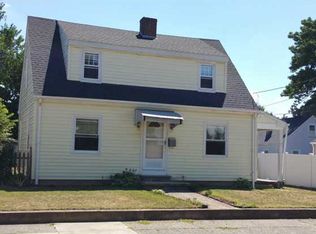 100 Woodhaven Rd, Pawtucket, RI 02861