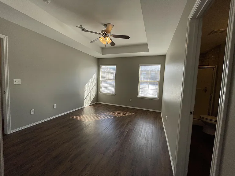 2902 SW Deerfield Blvd #2 — Photo 20