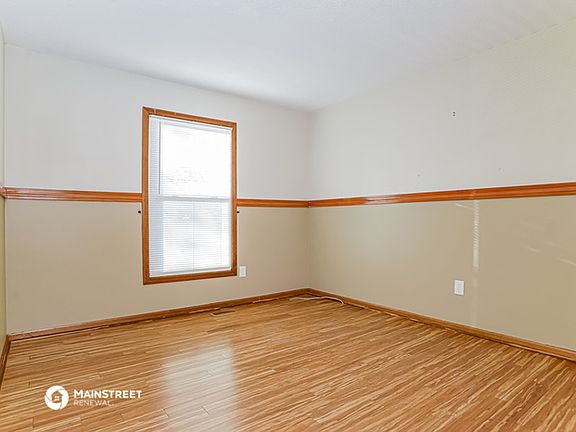4th image of 6411 Aminda St