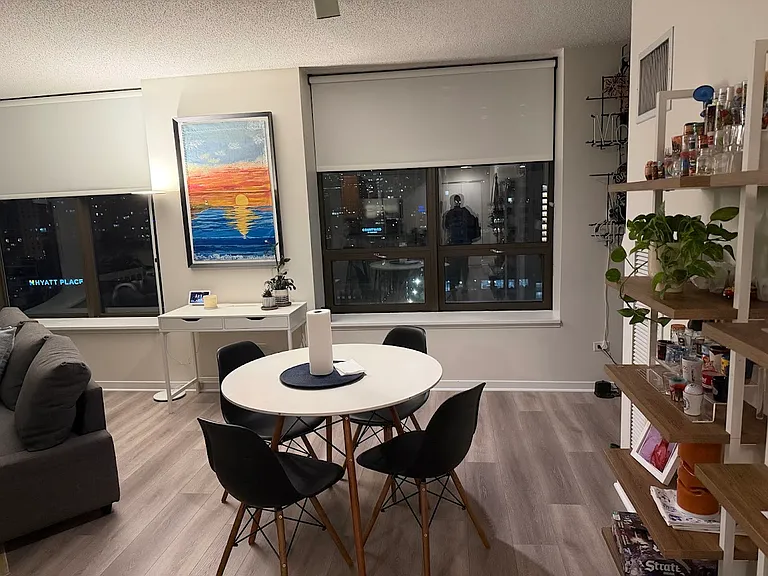 400 N Lasalle Dr #2202 — Photo 2