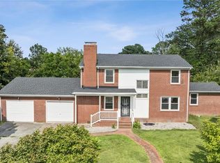 15 Robert Bruce Rd, Poquoson, VA 23662