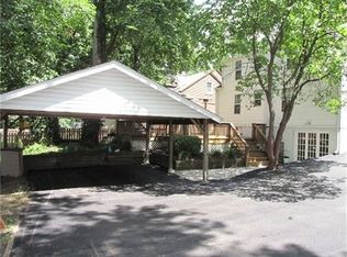 317 Dawson Ct, Saint Louis, MO 63119