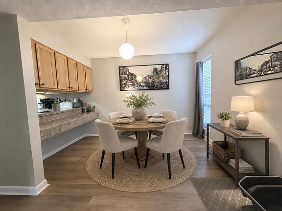 5th image of 1860 Poplar Woods Cir W APT 3
