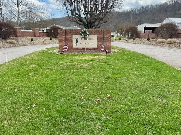 Woodridge Dr, Mineral Wells, WV 26150