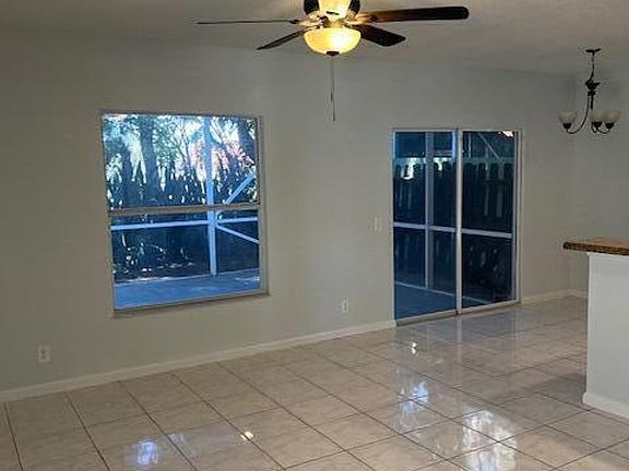 3rd image of 140 Baldwin Blvd