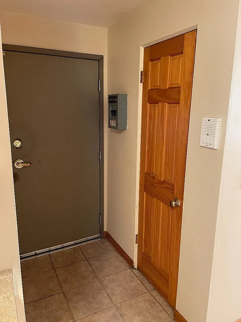 2612 LLC — Photo 2