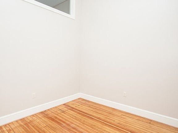 4th image of 122 S Main St Suite 301