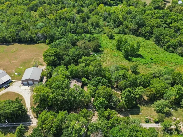 28082 E 121st St S, Coweta, OK 74429
