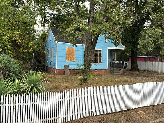 3rd image of 347 Houston Ave