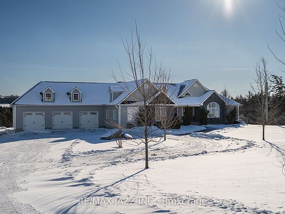 3rd image of 3663 Whitney Howard Rd