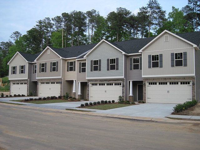1st image of 3025 Pointe West Drive #6 B