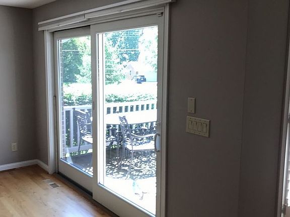 5th image of 10435 Radabaugh Dr