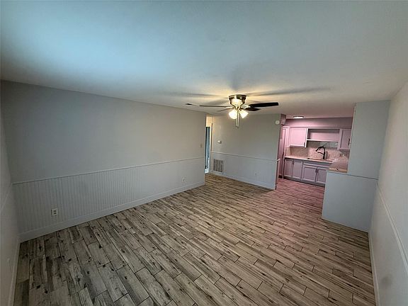 5th image of 1105 Mansfield St