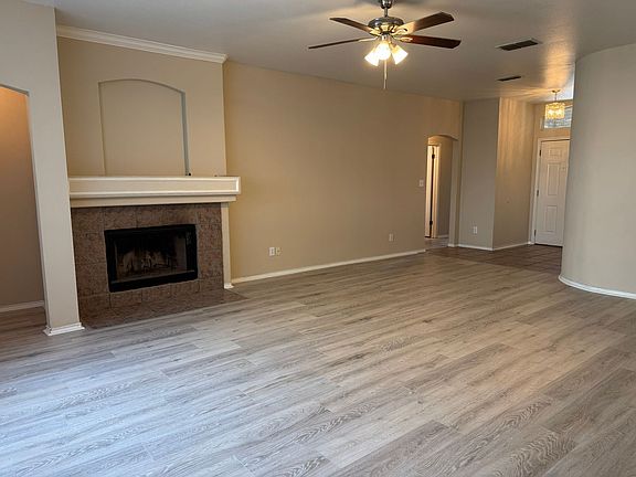 4th image of 2805 Berry Way
